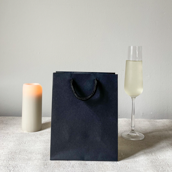 classy-black-matt-small-boutique-paper-carrier-bags